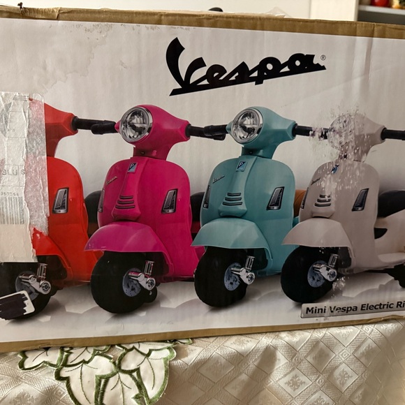 Other - Vespa kids scooter